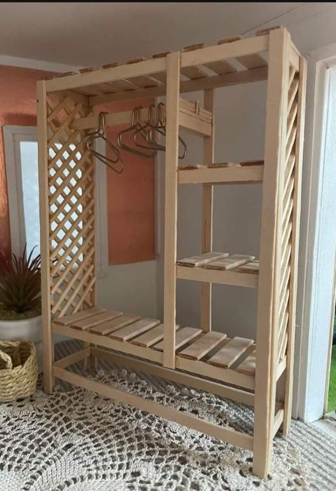 Відкритий гардероб