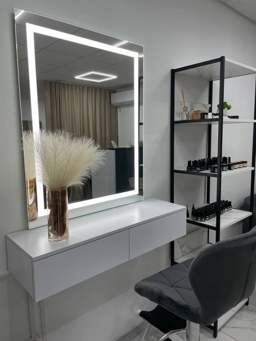 Оренла для бровиста / візажиста / зачіски / нарощення волосся