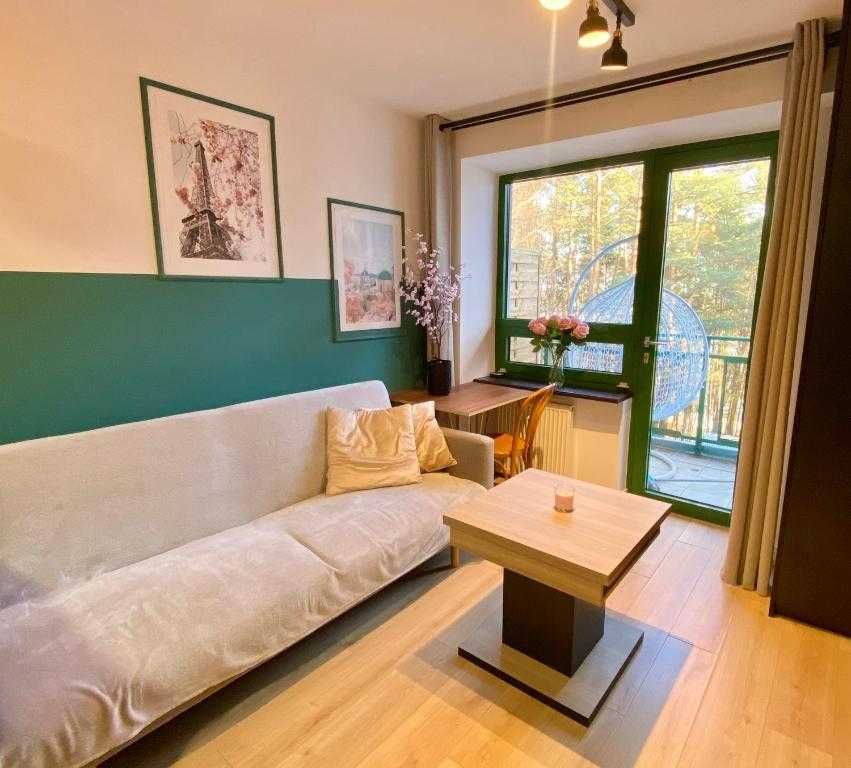 Apartament nad Narwią – 1. linia brzegowa, balkon, siłownia, sauna
