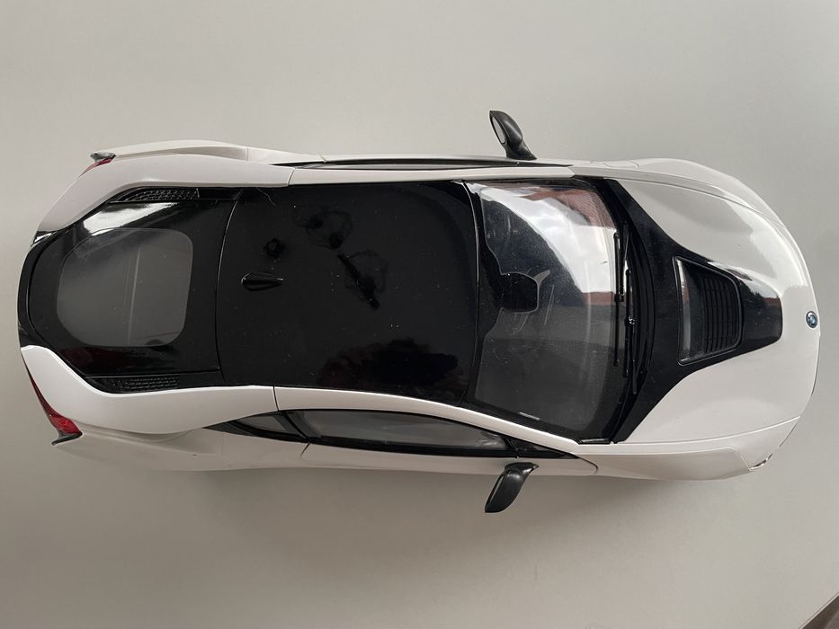 Zdalnie sterowane BMW i8 1:14 Rastar