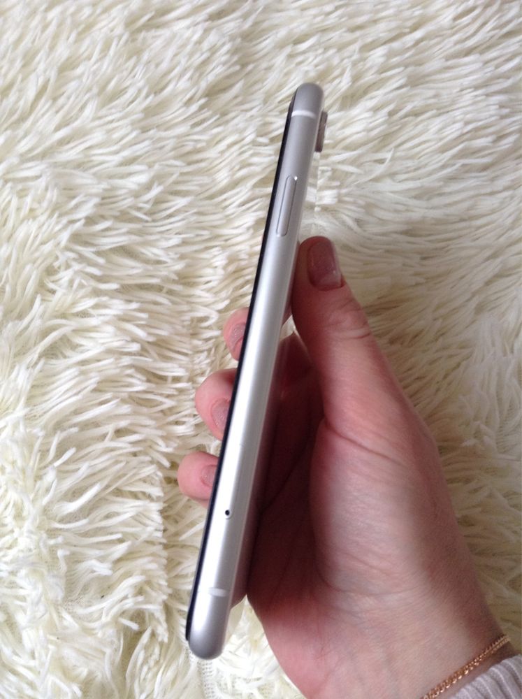 iPhone Xr, 128 Gb, white