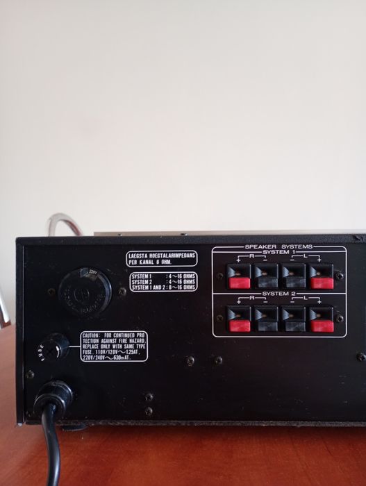 Marantz 1050 wzmacniacz stereo vintage