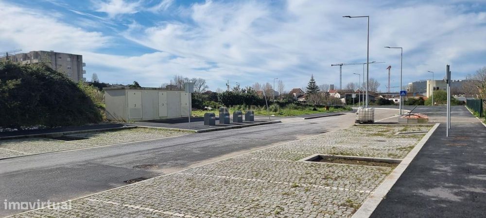 Terreno Para Construçao Na Prelada  760M2