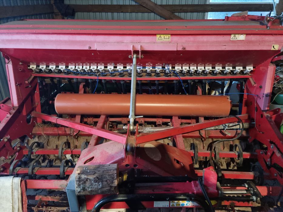 Zestaw uprawowo siewny unia famarol S400