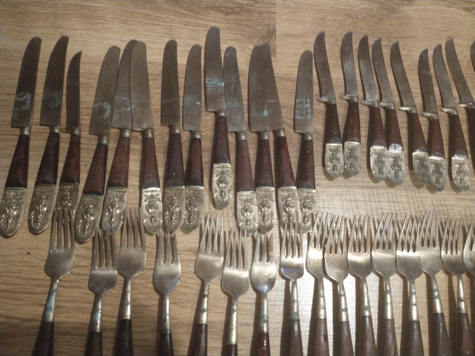 Zestaw sztućców tajlandzkich 137szt