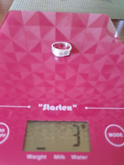 Продам срібні каблучки