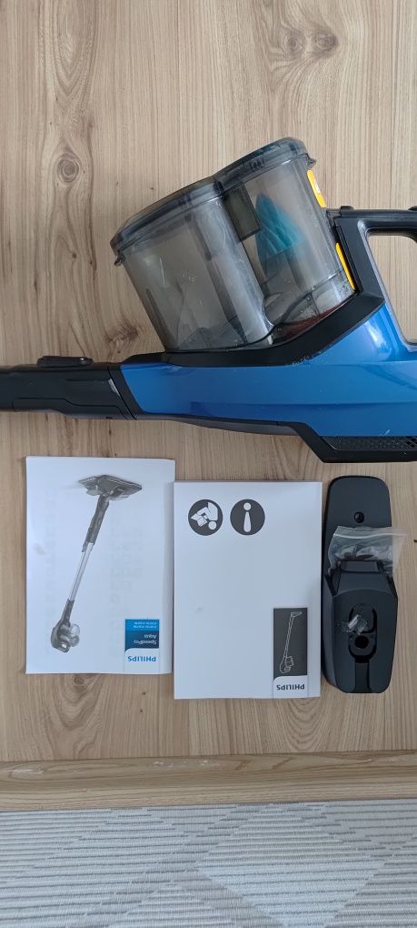 Odkurzacz pionowy Philips FC 6719