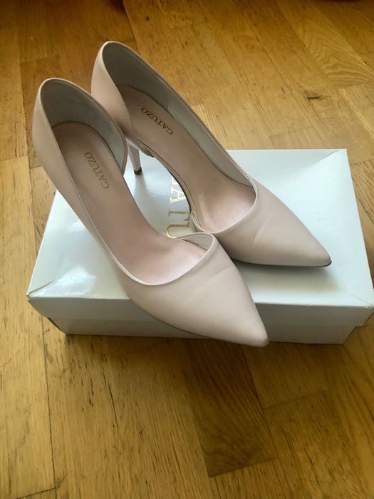 Piękne pantofle szpilki czółenka skóra naturalna  Gatuzo 39 jak NOWE