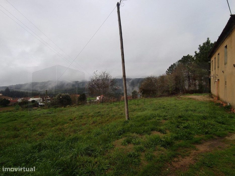 Casa de campo / Moradia com terreno - Ribeira de Fraguas - Albergar...