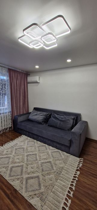 Від 1 місяця .Комунальні входять в ціну