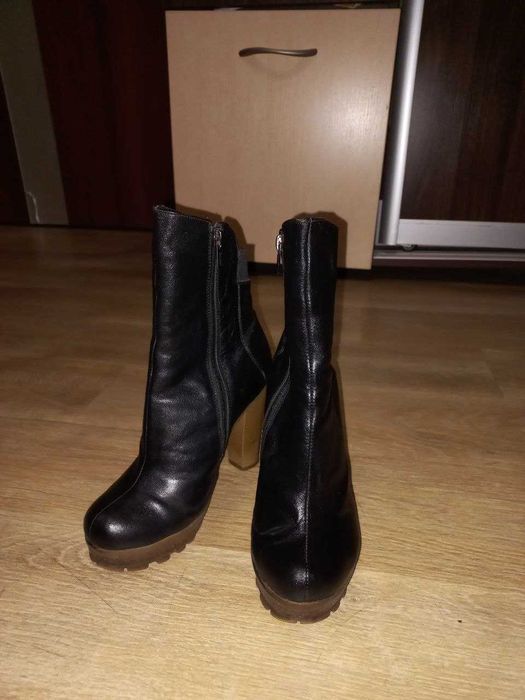 Черевики жіночі шкіряні зимові