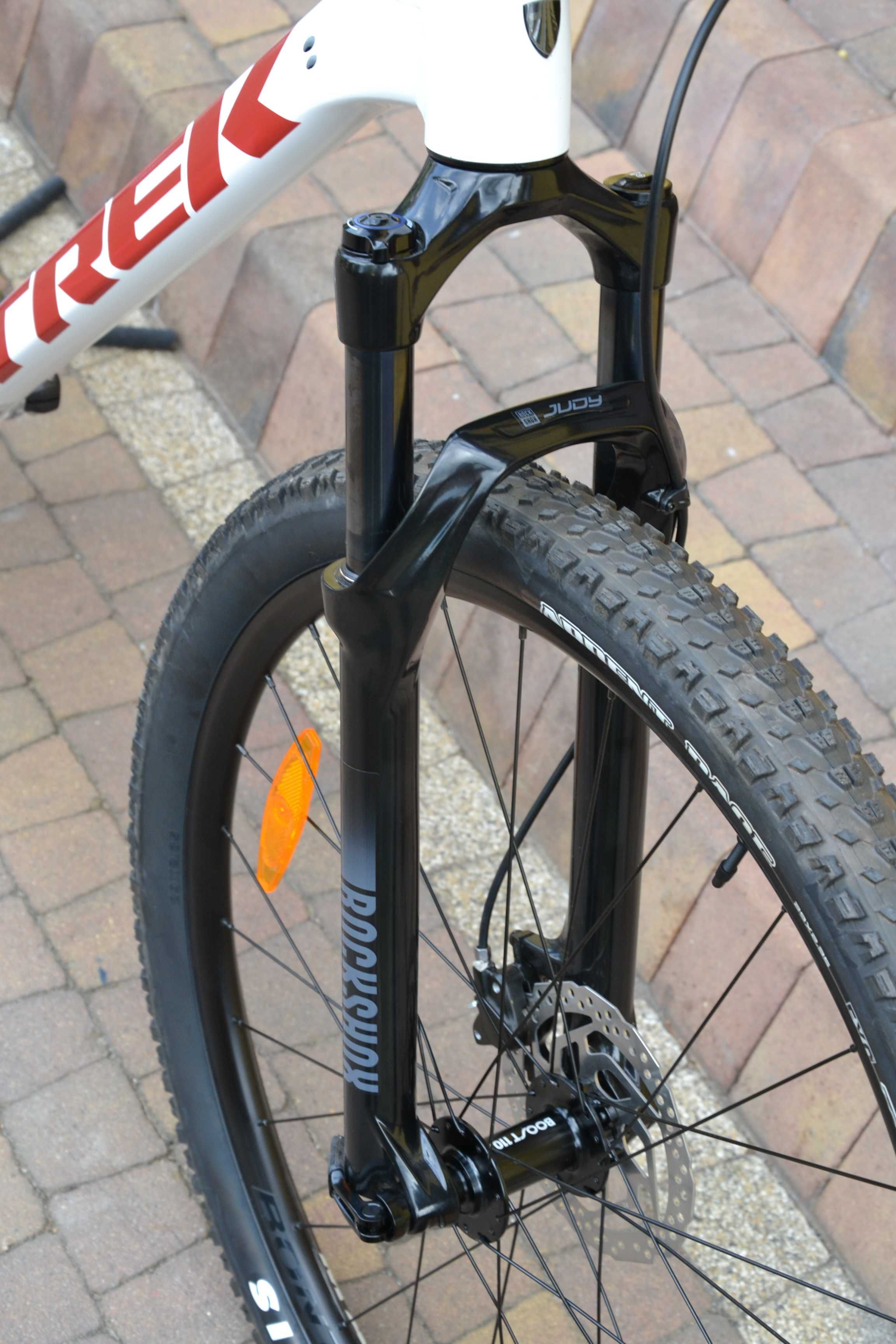 Trek XCaliber 8 Rockshox Judy Deore XT M/L 29er Nowy!