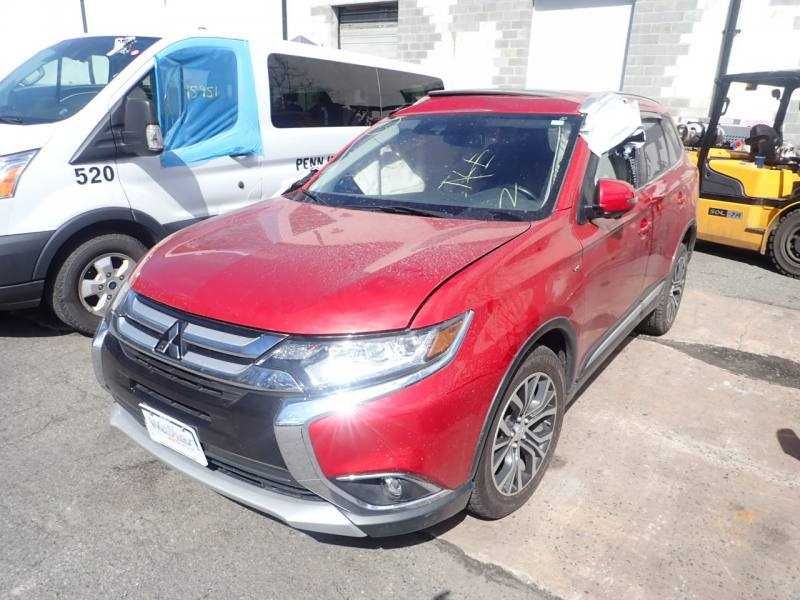 Разборка Mitsubishi Outlander 3 фара крило бампер дверка