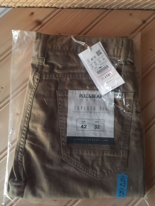 Calças Pull & Bear 42