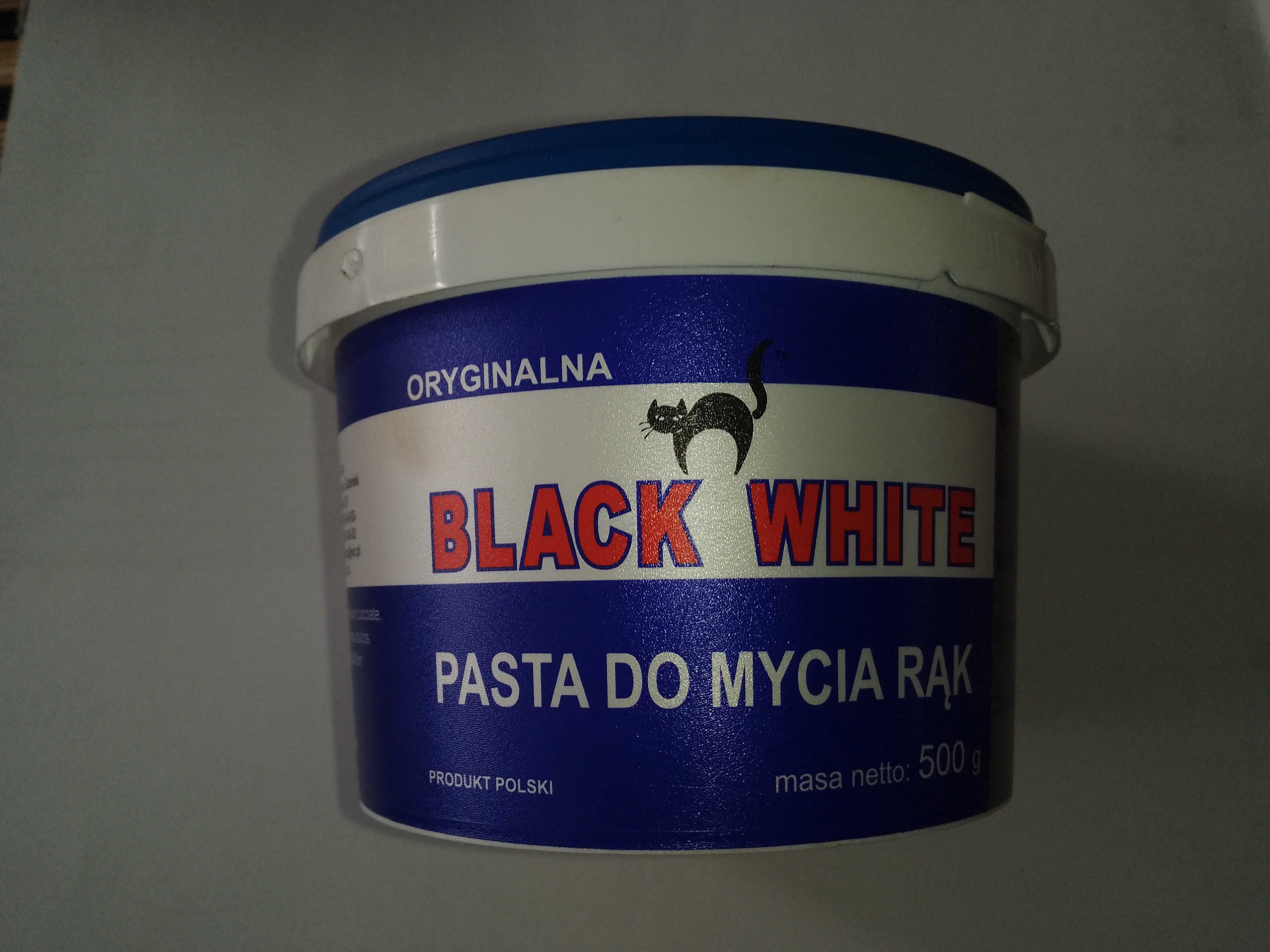 pasta do mycia rąk black white 500 g