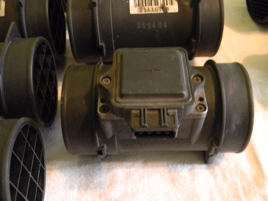 Расходомер ДМРВ Опель омега б Вектра Б 1,8 2,0 Vectra Omega