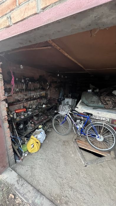 продаж будинку на Крутому Березі (Вакуленці)