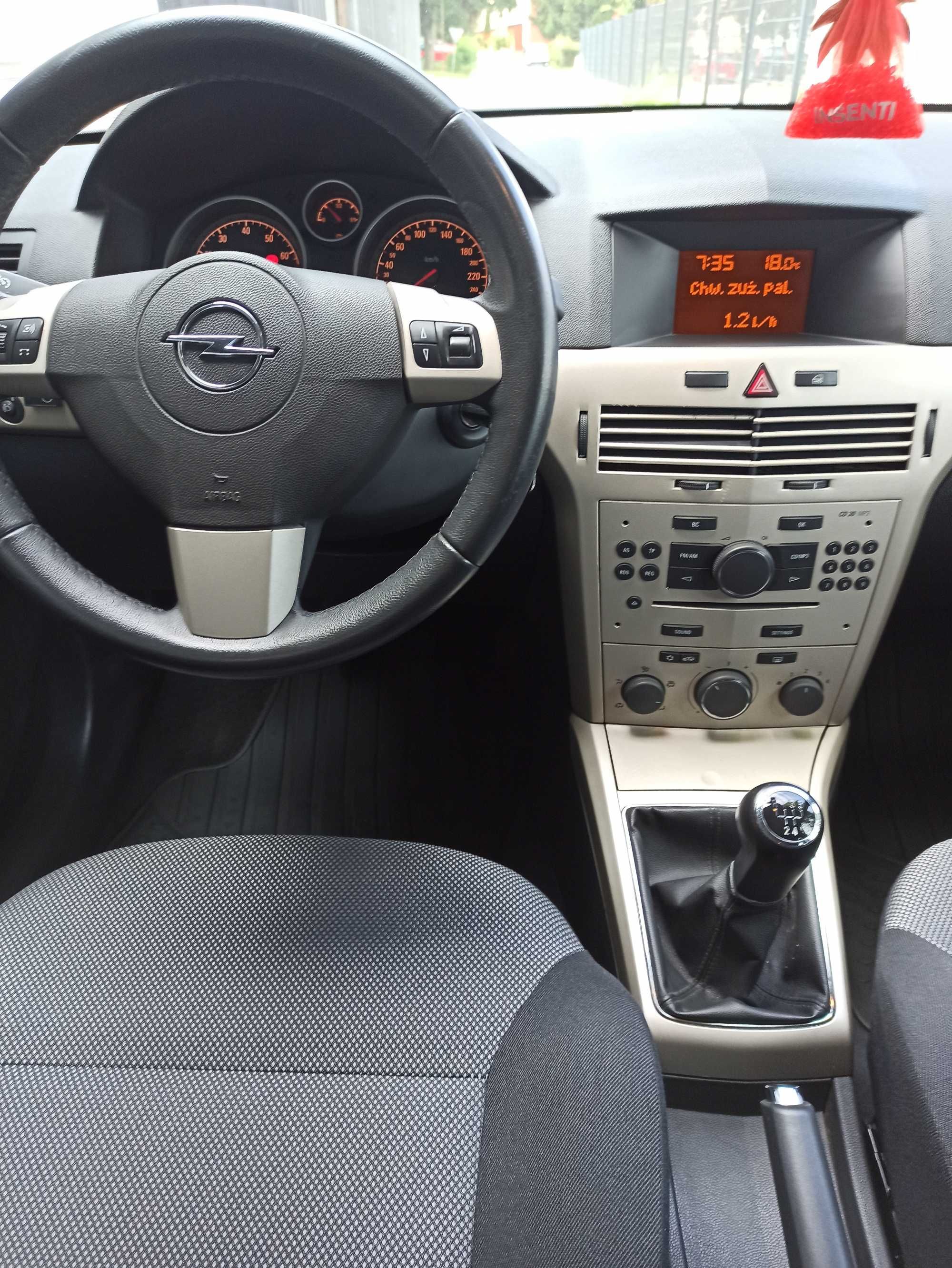 Opel Astra 1,6,115 km, 1-y właściciel w  Polsce, bezwypadkowy, lpg.