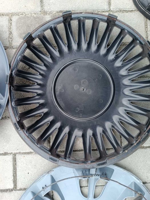 Оригінальний ковпак Renaul R15/16.