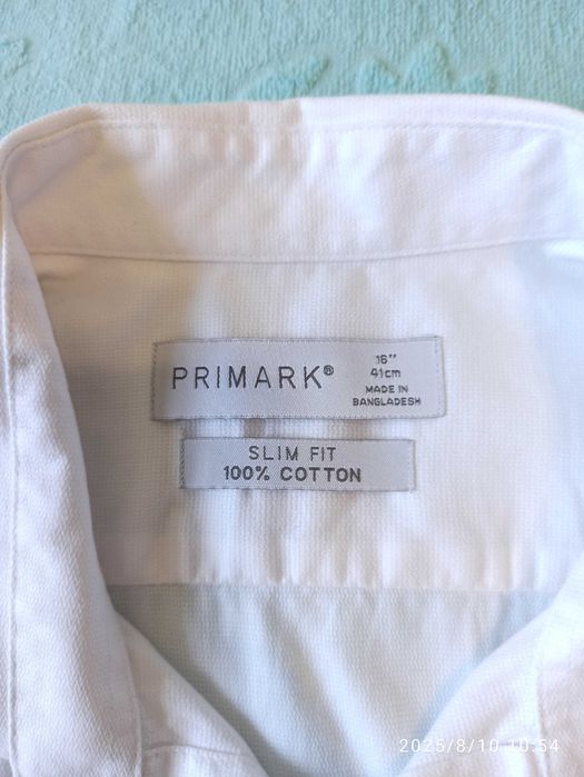 Біла чоловіча сорочка бренду PRIMARK