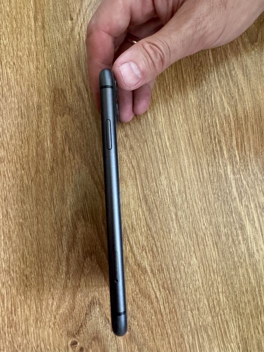 Iphone 11 64Gb в ідеальному стані