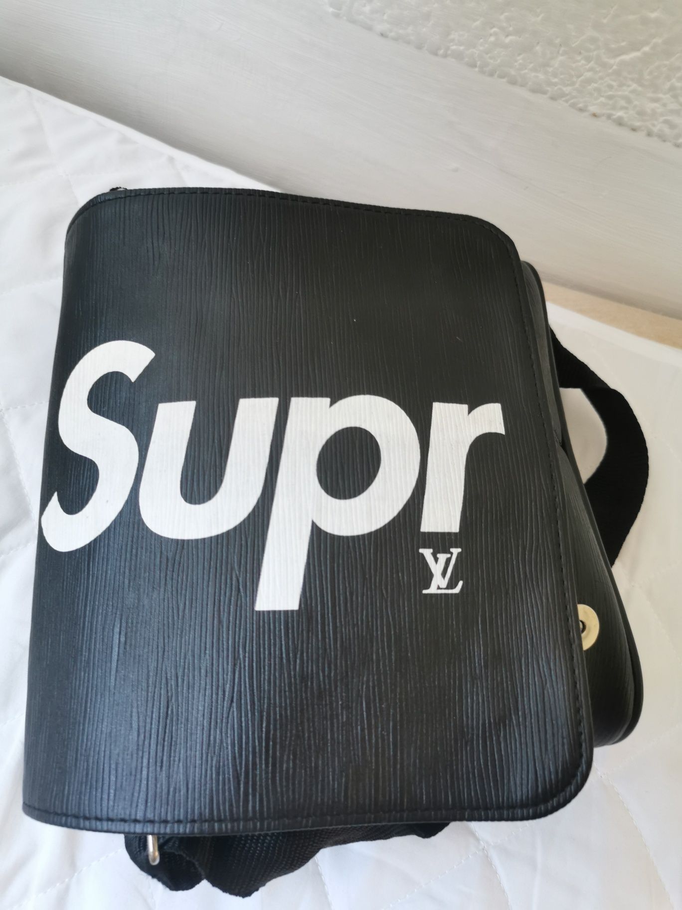 Męska torebka Louis vuitton x supreme