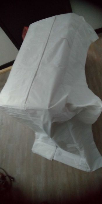 Cortina de duche nova, branca