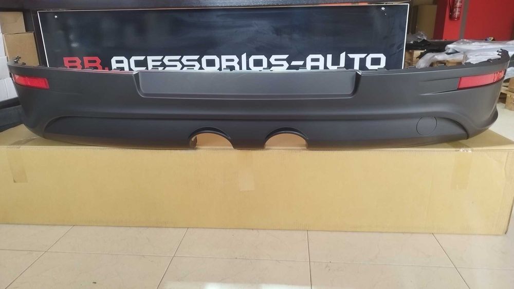 Parachoques / Difusor VW Golf 5 Look R32