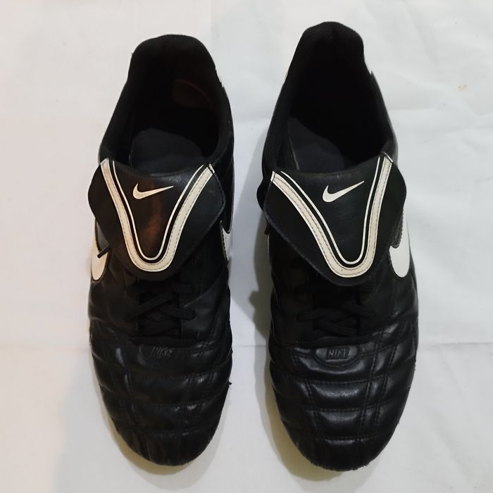 Кожаные бутсы копочки Nike.