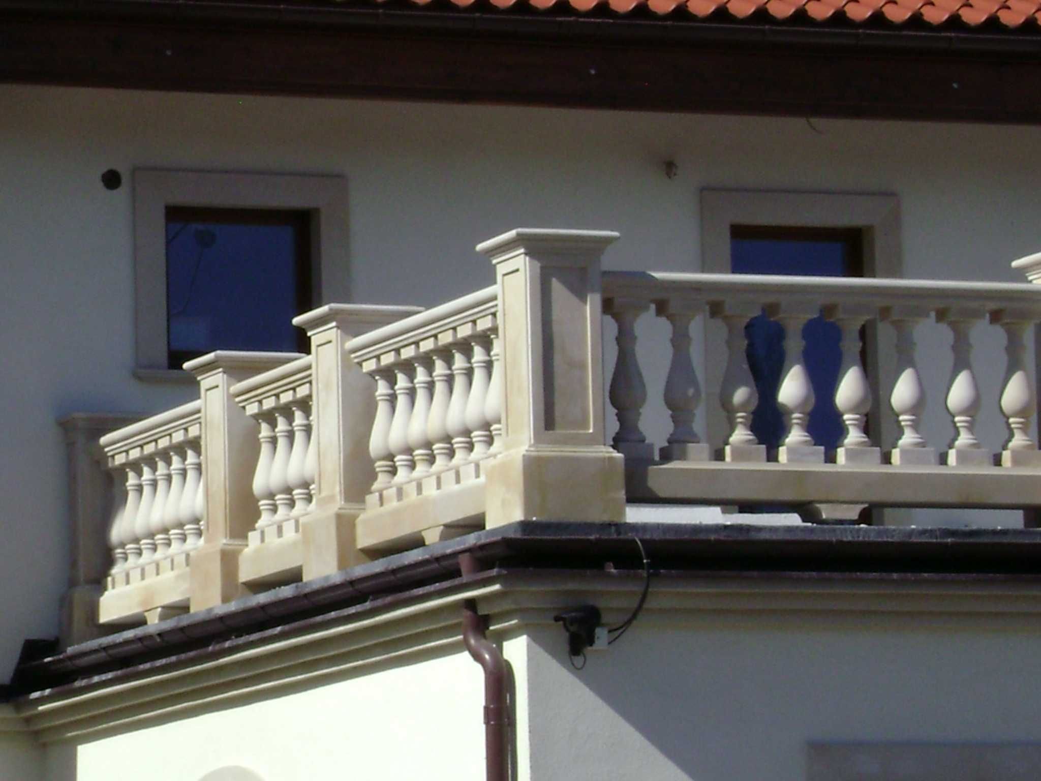 Balustrada kamienna z piaskowca - piaskowiec szydłowiecki