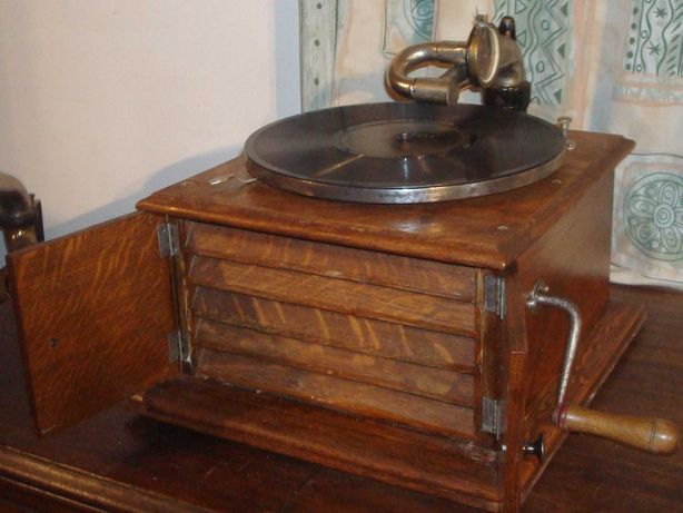 Victor-Victrola IV patefon gramofon z 1912 r