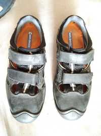 buty sandały robocze Vibram 38 oil resistant antitorsion #52