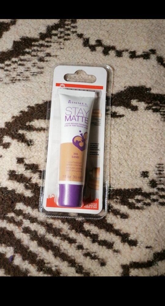 Base marca rimmel