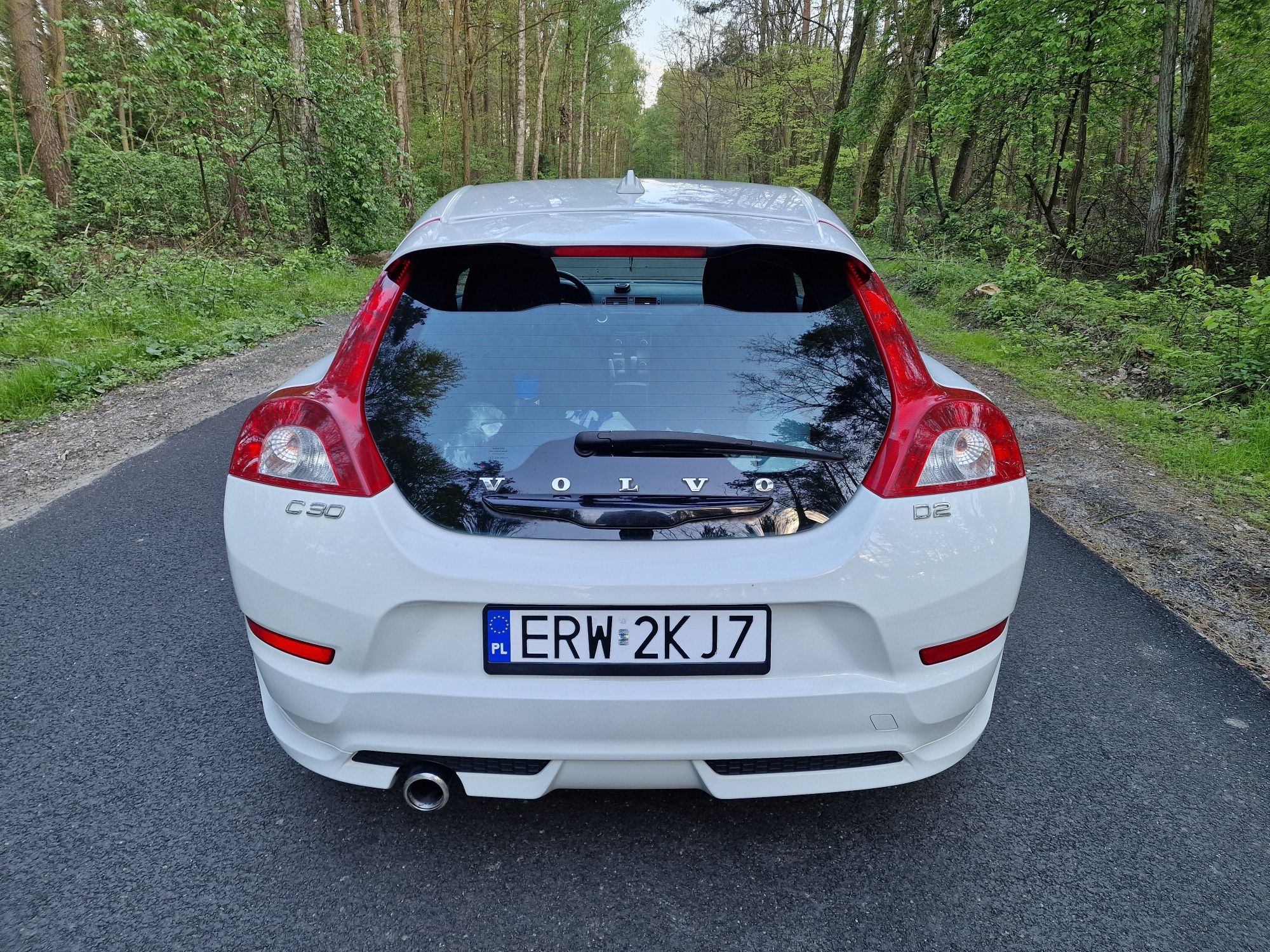 Volvo C30 2011r 1.6 D 115KM 6 R-Design