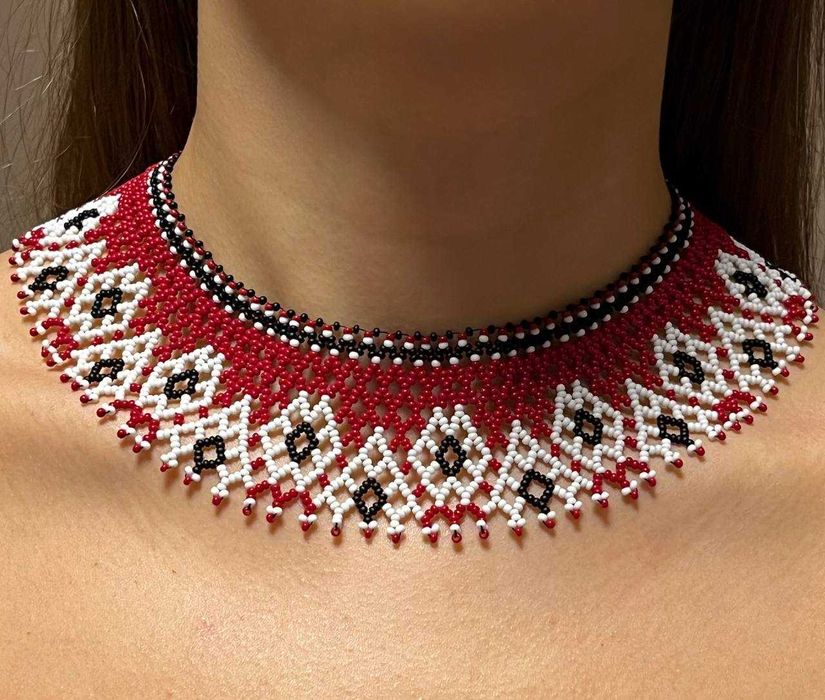 Силянка з бісеру ручної роботи