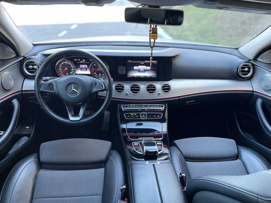 Mercedes-Benz E-Class 2016 W213