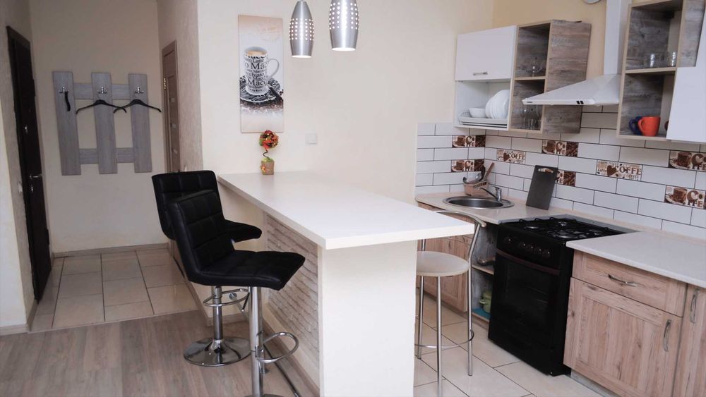 НОВА сучасна 1к квартира подобово ЦЕНТР та Chicken HUT вокзал.Є докум.