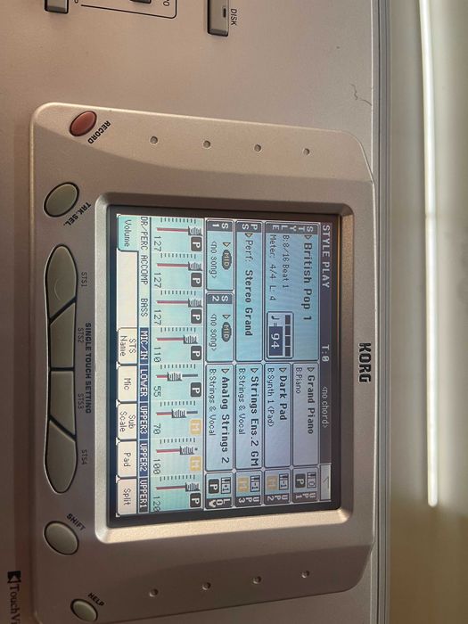 Vendo Korg PA 1 X PRO, a funcionar a 100%.