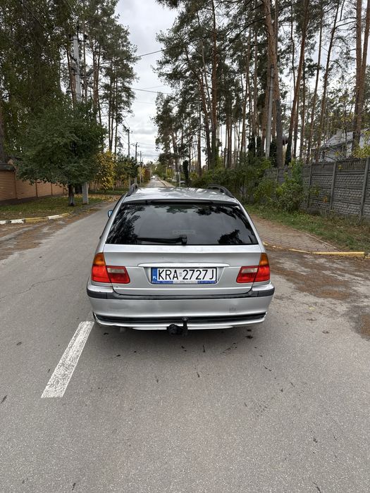 BMW E46 2.0 дизель механика 2000 год