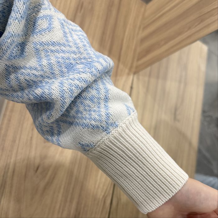 Жіночий в’язаний зимовий светр від бренду House, розмір XS