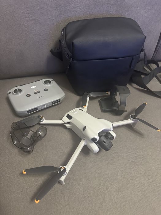 DJI Mini 4 Pro + extras