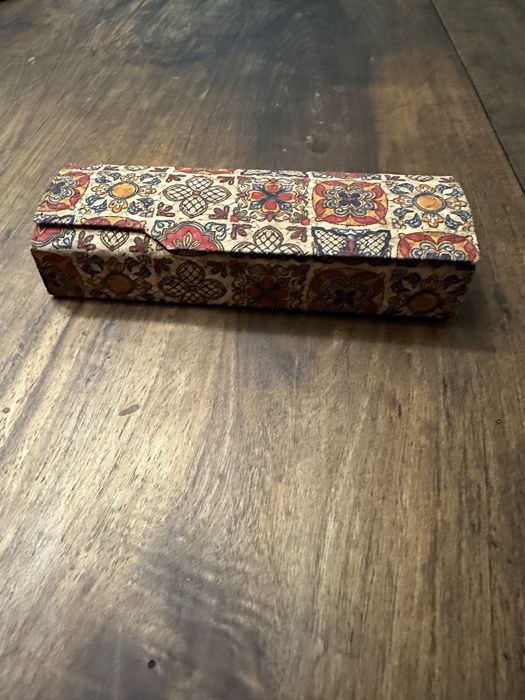 Caixa de Óculos em Cortiça - Pintura mosaicos coloridos