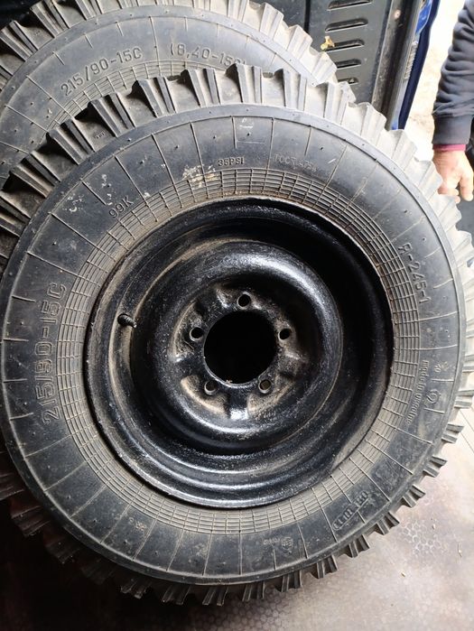 Диски колёса на УАЗс иномарки не знаю с чего