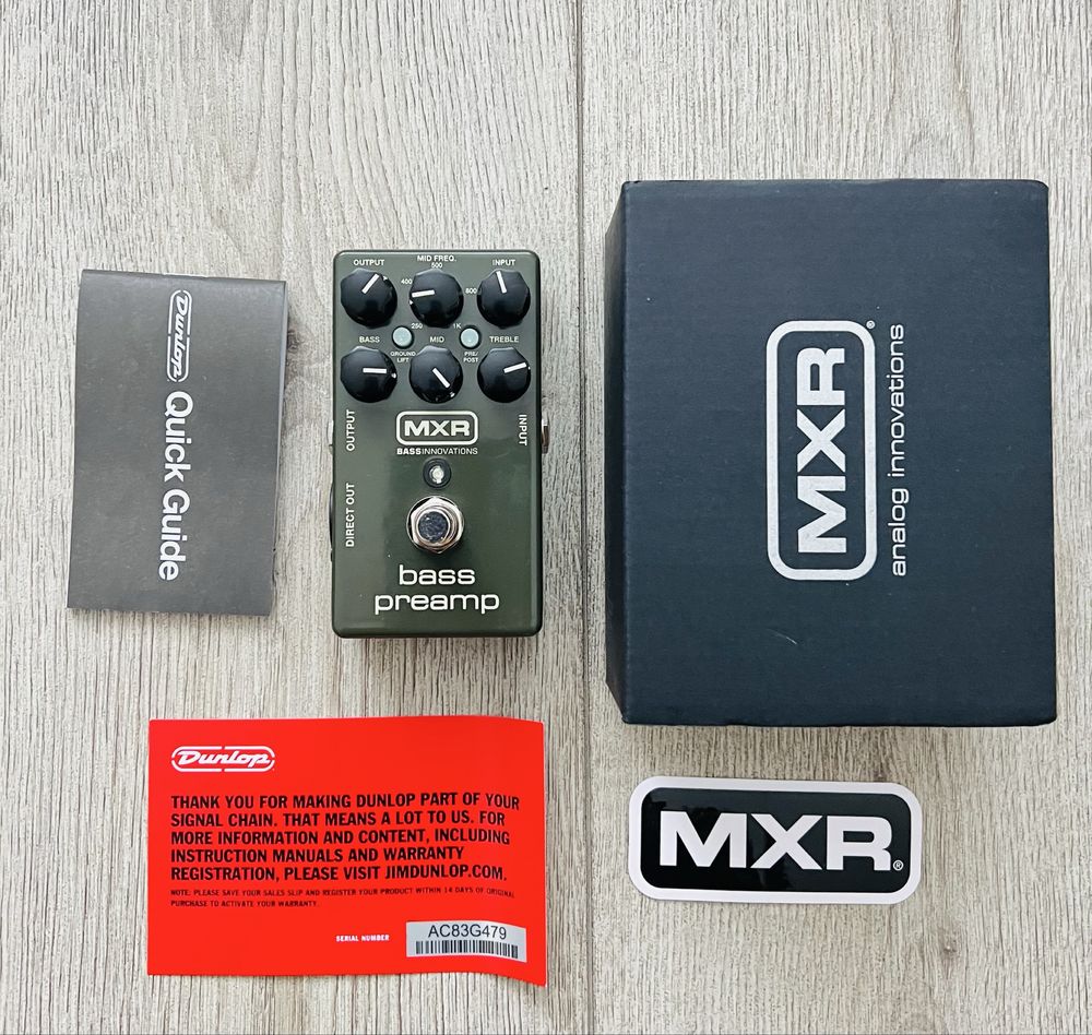 Преамп для бас гітари MXR M81