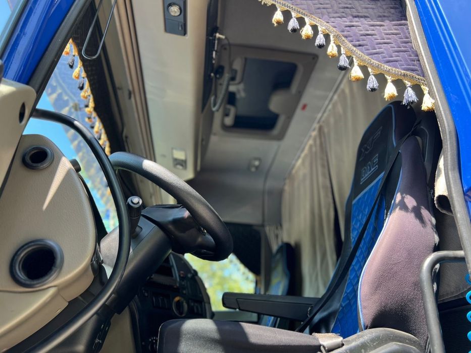 Продам Wielton напівпричіп самоскид зерновоз Daf XF105 гідравліка