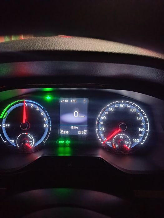 Volkswagen e bora 2019 с webasto