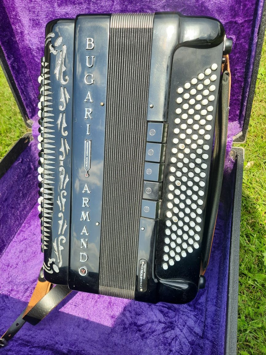 Akordeon Bugari Armando Champion C7