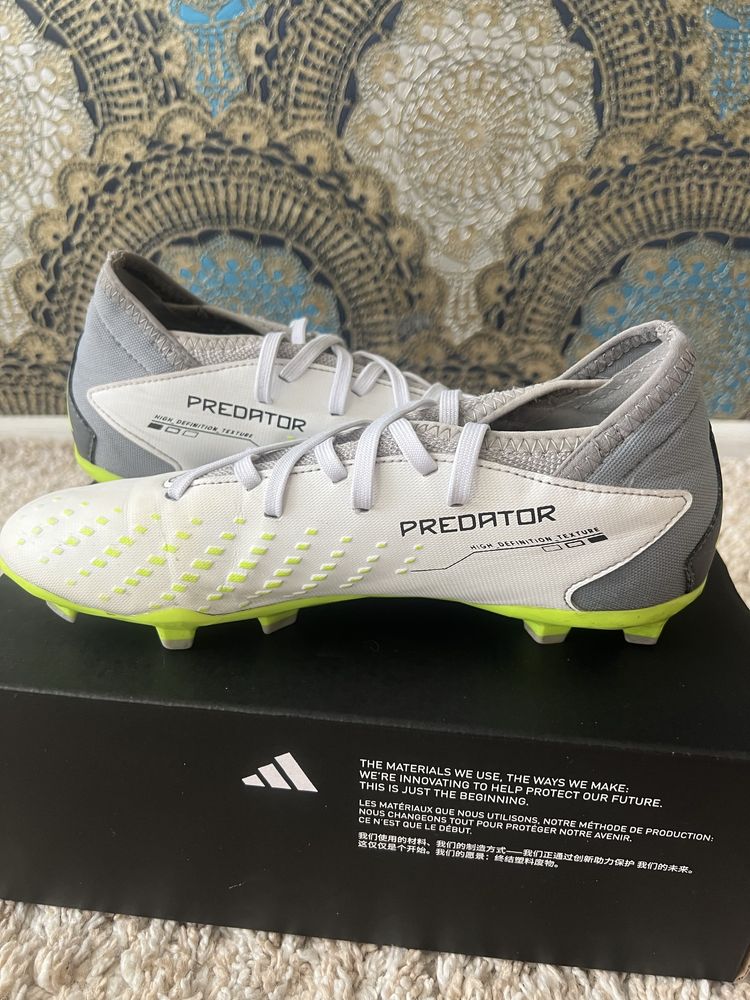 Бутси Adidas Predator Accuracy 3IN J IE9449. Орігінал 100% 38розмір