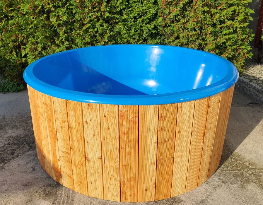 Niecka Balia Bania Ruska Jacuzzi Basen Zbiornik na wodę Wanna