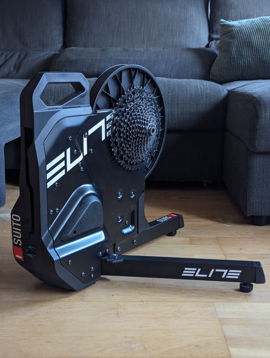 Elite suito - t interaktywny trenażer rowerowy direct drive smart